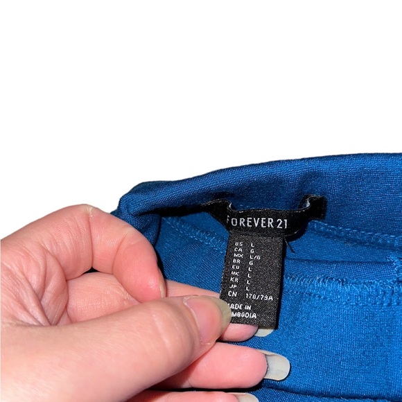 Dark Blue Skirt - Picture 2 of 2